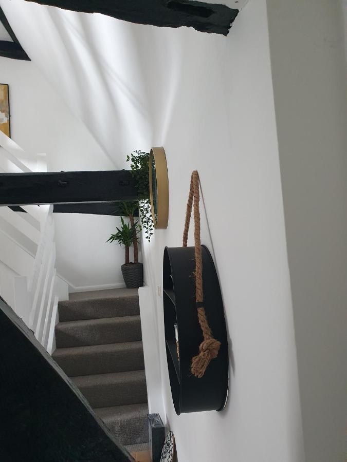 Grade I Listed Luxury Apartment In Hertfordshire Ware Eksteriør bilde
