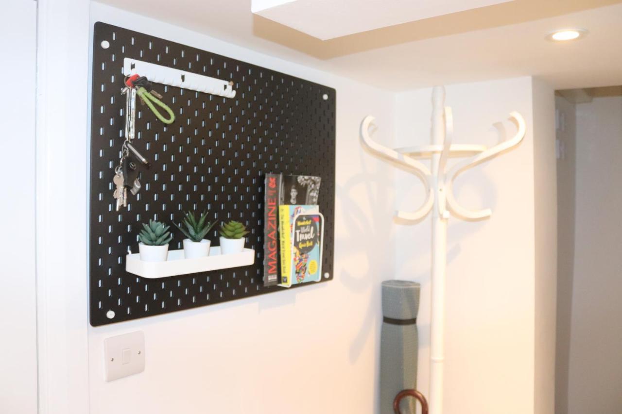 Grade I Listed Luxury Apartment In Hertfordshire Ware Eksteriør bilde